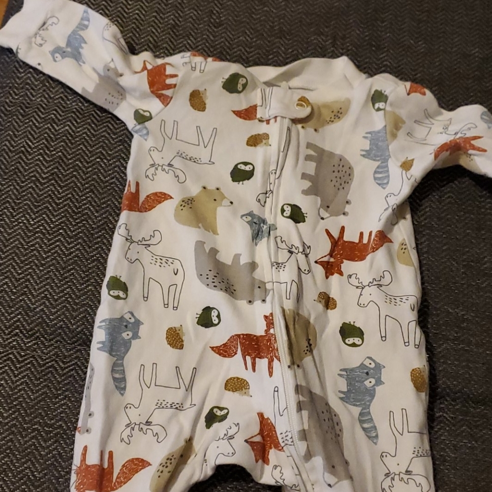 Baby Sleep and Play
